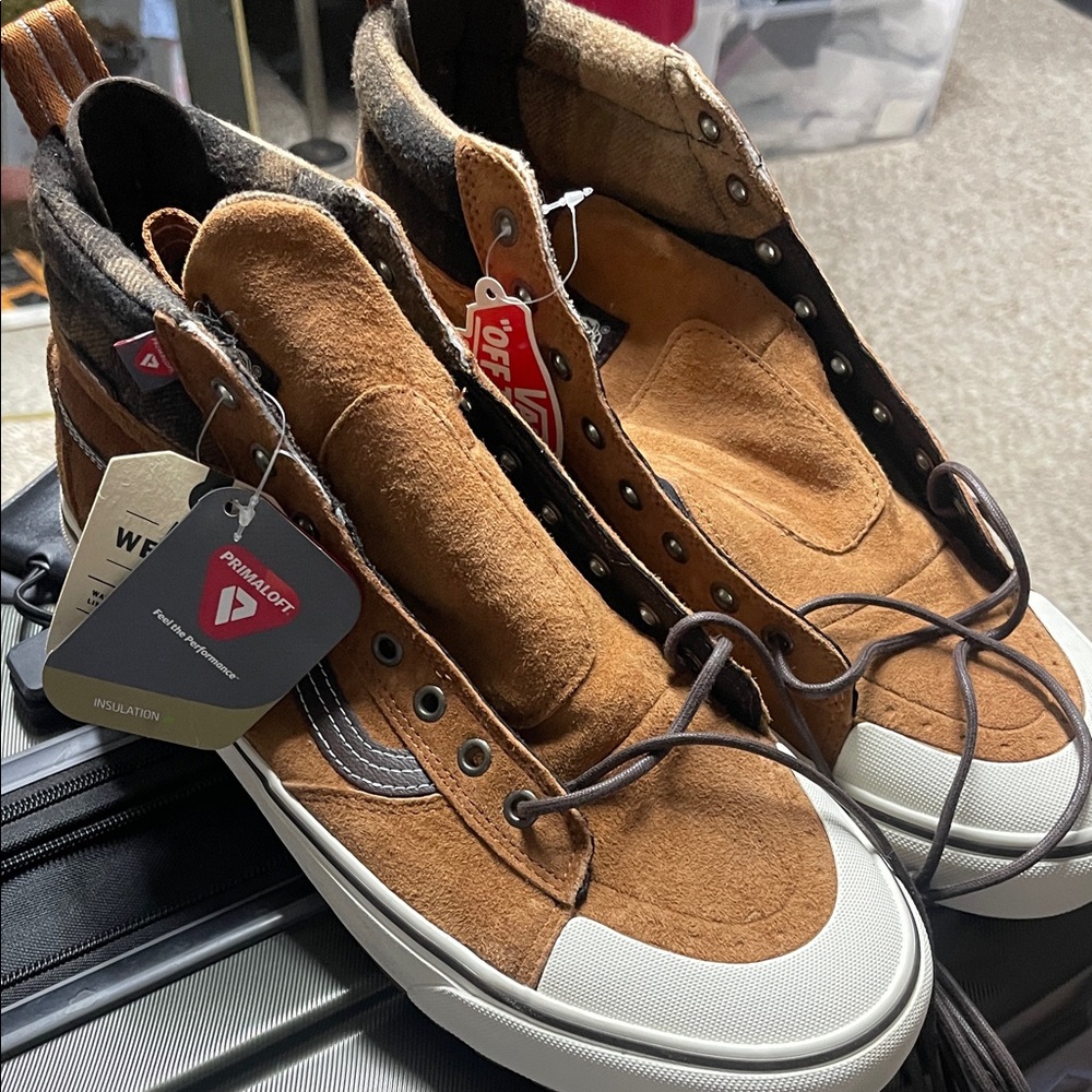 Vans Men's Tan High-Top Sneakers